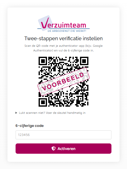 Scherm Twee-stappen verificatie instellen met QR-code en invoerveld voor de zescijferige code